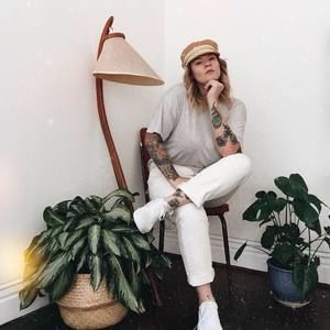 Meet your Posher, Victoria